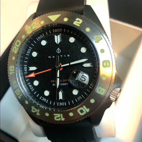 Nautis Global Dive Quartz Watch